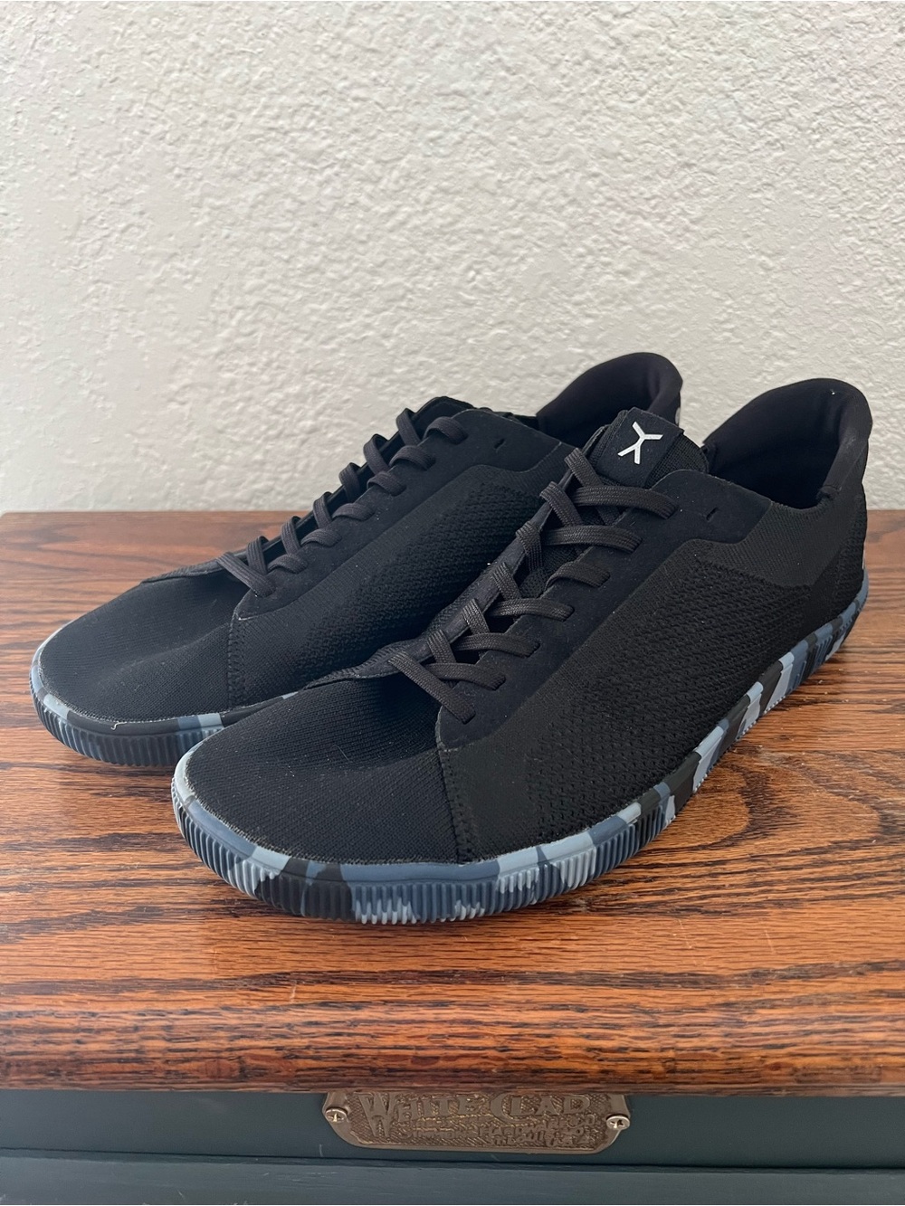 Flux Footwear Adapt Knit Trainer Barefoot Athletic Sneakers Men’s 11